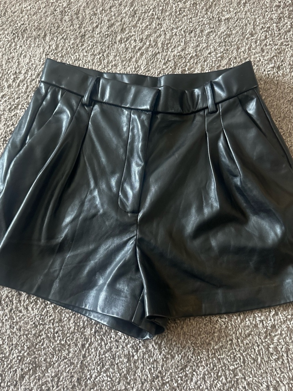 Rachel Zoe Black High-Waist Faux Leather Pleated Women’s Shorts